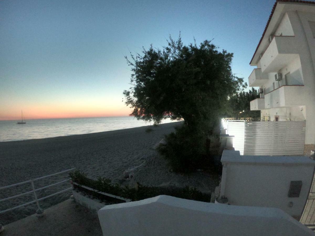 Rivamare Campora Casa Vacanze Campora San Giovanni Buitenkant foto